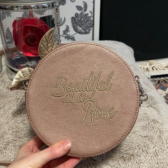 Disney x Danielle Nicole Rose Gold Rose Crossbody Bag NWOT Beauty & the Beast - Picture 3 of 8